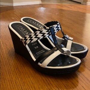 Italian Shoemakers wedges size 7.5 black sandals